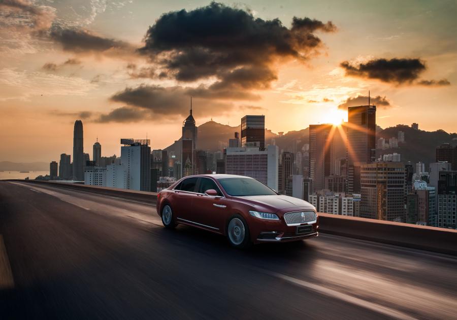  Lincoln Continental 3.0T AWD 2016 года  (CN) (фото 13 из 40)